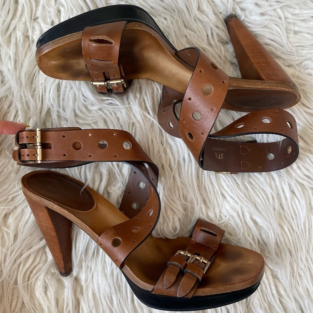 Tod’s Brown Sasha Gomma Sandalo Forature Perforated Platform Ankle Strap Sandals